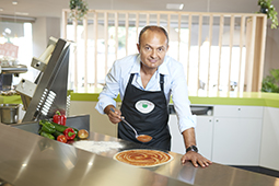 Nico Palea, crateur de l'enseigne, parie sur le concept de 'pizza la franaise' pour se dvelopper en Chine