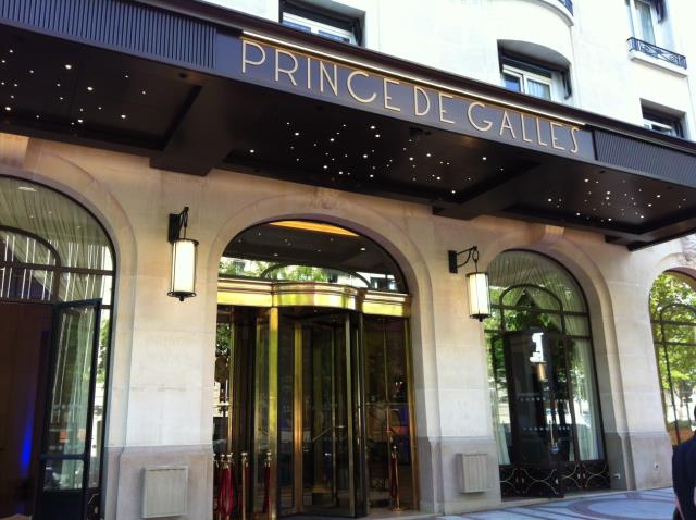 Le cabinet Ertim a été présent à toutes les étapes de la rénovation de l'hôtel Prince de Galles (Paris, VIIIe).