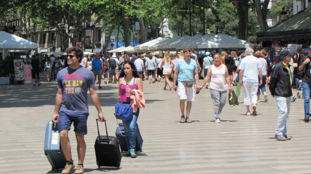 Sur les Ramblas de Barcelone. 40% d'hébergements illégaux en ville selon la municipalité
