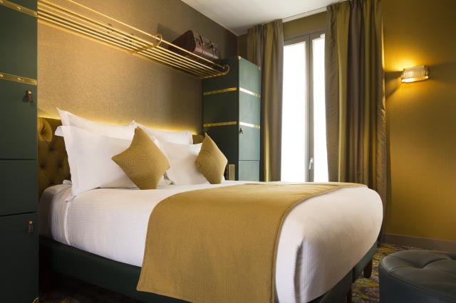 les malles ont inspiré l'univers des chambres de l'hôtel Whistler, à Paris (10e).