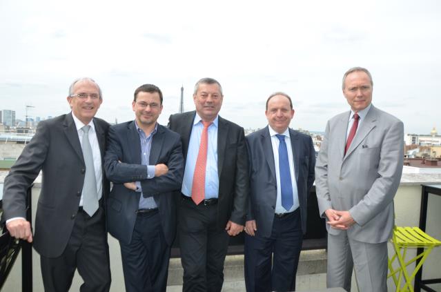 De g à d : Hervé Bécam, vice-président de l'Umih, Vincent Leroux, Roland Héguy, Thierry Amirault et Jacky Derain.