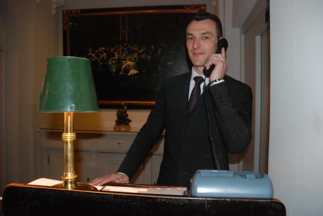 Depuis bientôt deux ans, Tony Fontaine est Premier Maître d'hôtel au Laurent
