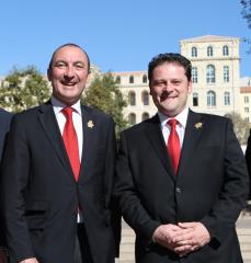 Le président de l'Udsf Michel Hermet (à gauche), Eric Arnaud (section Champagne-Ardenne) et les...