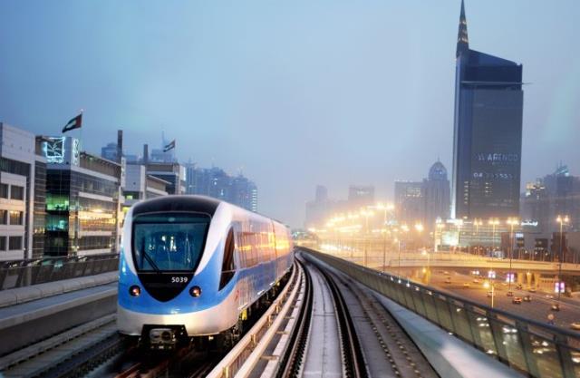Le réseau du métro de Dubaï - avec ses rames entièrement automatisées - va être agrandi dans la perspective de l'Exposition universelle de 2020.