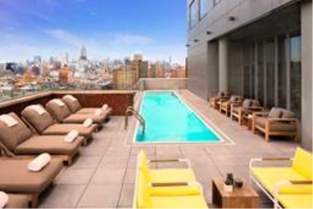 Hotel Indigo® Lower East Side New York, le 5 000e hôtel du groupe IHG dans le monde.