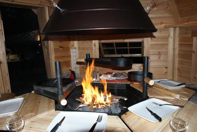 Kota-grill finlandais du Camping des randonneurs