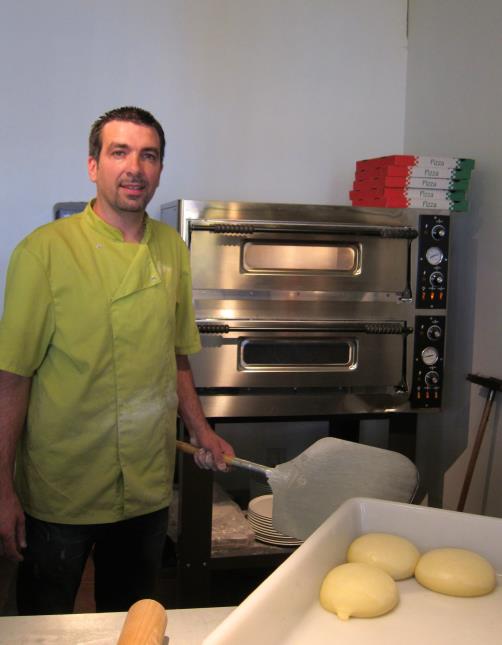 Franck Girard, pizzeria Larentia, Nîmes