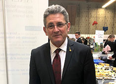 Le secteur de l'htellerie et de la restauration fait figure de locomotive pour l'conomie nationale, souligne Michel Lugnier