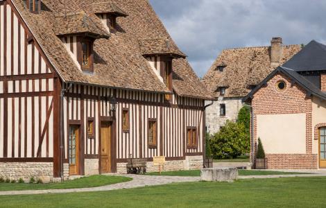 Image de Manoir de Surville ****