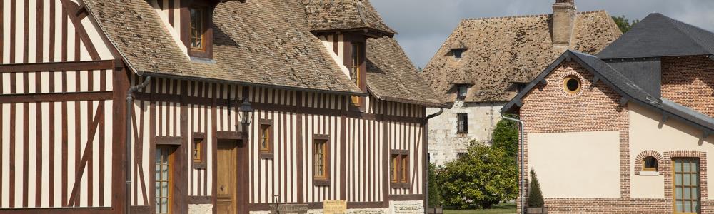 Photo de couverture de Manoir de Surville ****