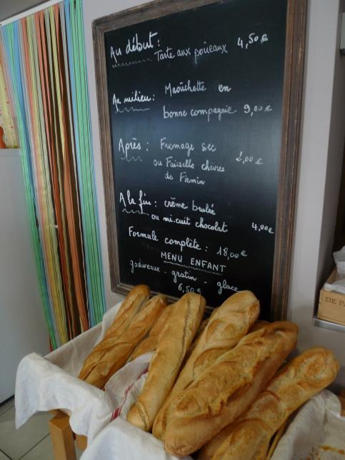 Les nouveaux habitants des campagnes attendent beaucoup de services de la part du bistrot du village
