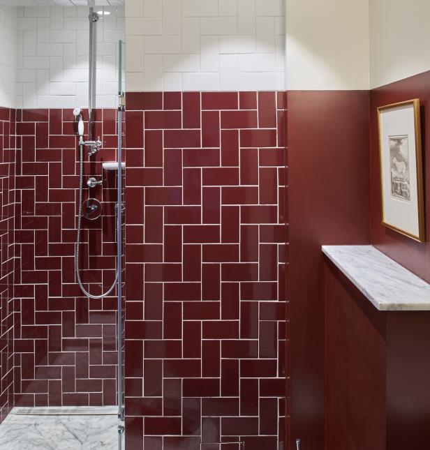 Une salle de bains.