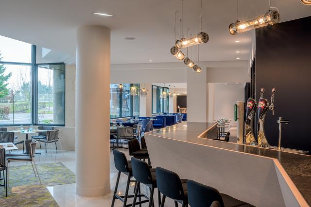 L'espace Kitchen & Bar propose notamment des assiettes à partager.