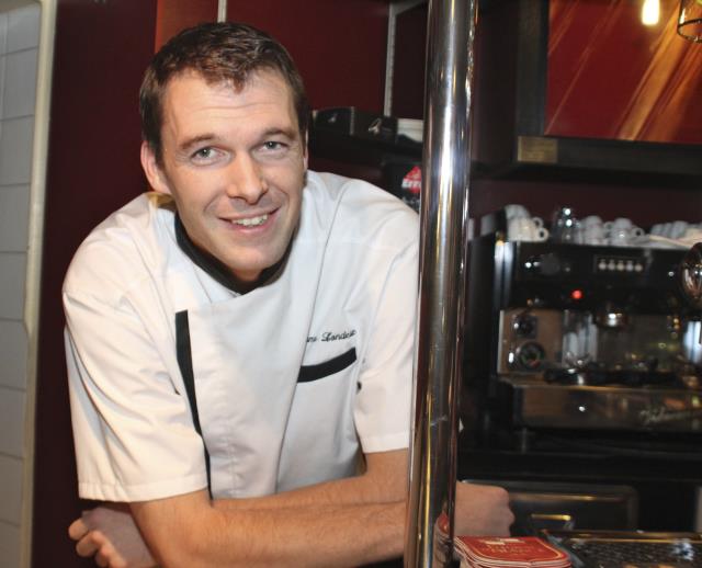 Après son Bac Pro Cuisine, Guillaume Londeix a décroché une Mention Complémentaire en Pâtisserie de Restaurant