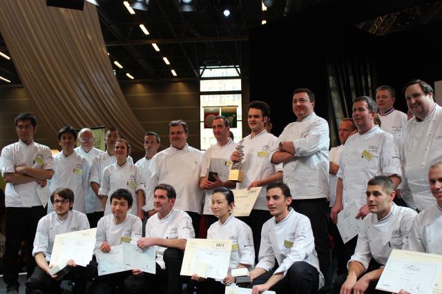 Portrait de famille du concours Charles Proust 2012, au Salon du Chocolat à Paris.