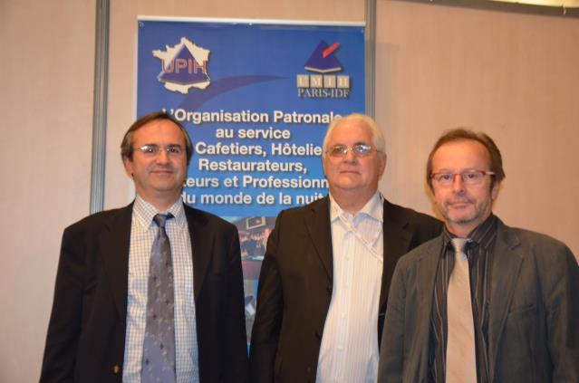 De g à d : Philippe Pain, président des hôteliers de l'Upih, Daniel Sueur, trésorier et Christian Navet.