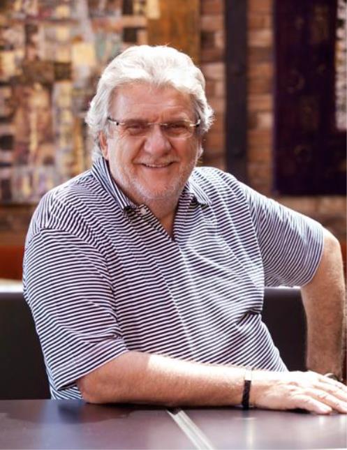 Gilbert Vassian, propriétaire de l'African Queen à Beaulieu-sur-Mer (06), a reçu le titre de Maître restaurateur.