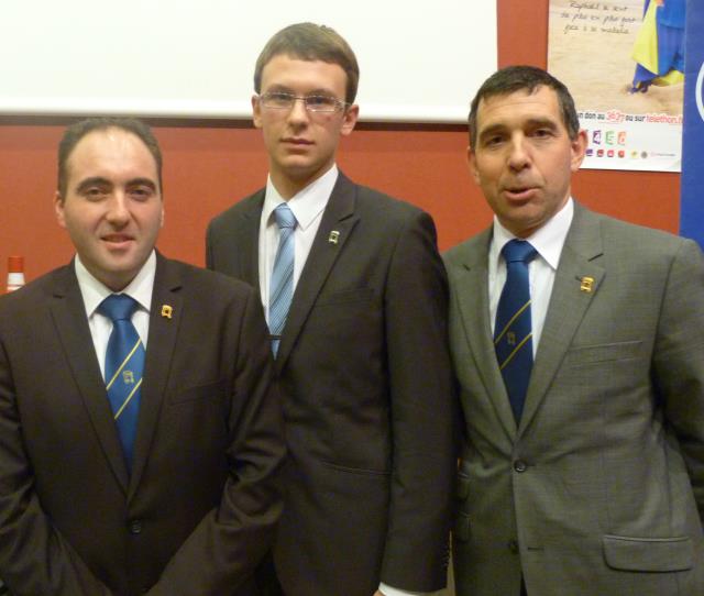 Michael Bouvier, directeur de salle à La Pyramide à Vienne (38), Tom Fournié, élève au lycée professionnel Brillat Savarin à Bellegarde-sur-Valserine (01), et Franck Languille, président de la Coupe Georges Baptiste.