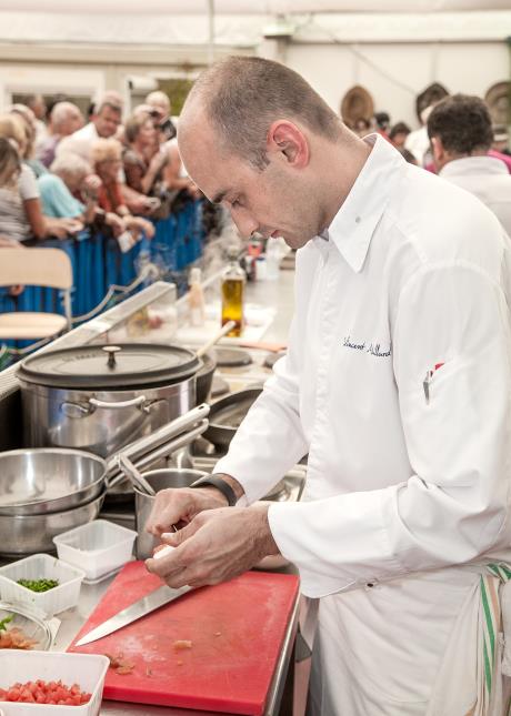 Vincent Maillard, chef au Byblos à Saint-Tropez (83) a expliqué ses techniques au public