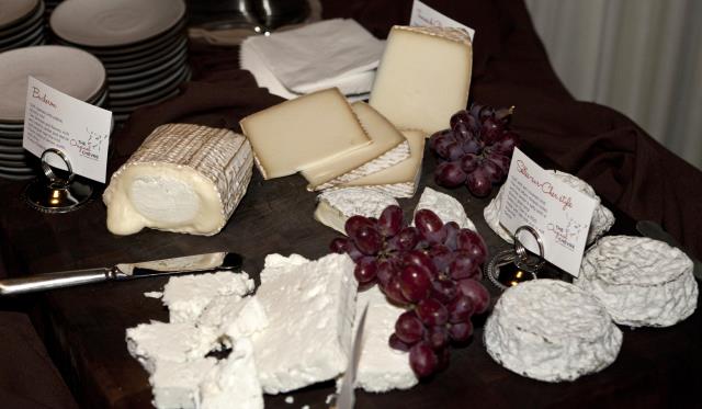 Toutes les régions productrices étaient représentées ce 6 novembre par leurs fromages de chèvres.