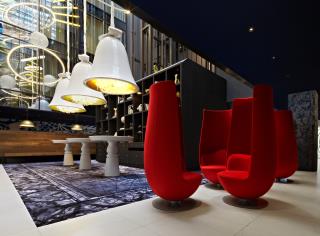 Le lobby de l'hôtel Andaz.