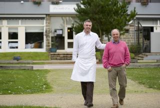 Maximin et Michel Hellio quittent La Voile d'Or