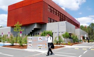 Aujourd'hui à 15h, dans l'amphithéâtre de l'ICFA à Bordeaux-lac (photo) Bernard Boutboul, dg de...