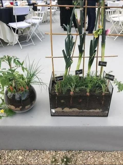 La décoration florale a té réalisé par les élèves du pôle horticole de l'EREA La Tour du Mail