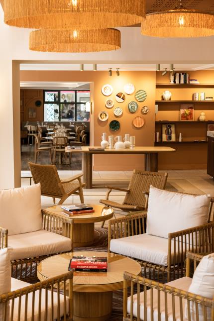 Le bar du Grand Hôtel d'Orange.