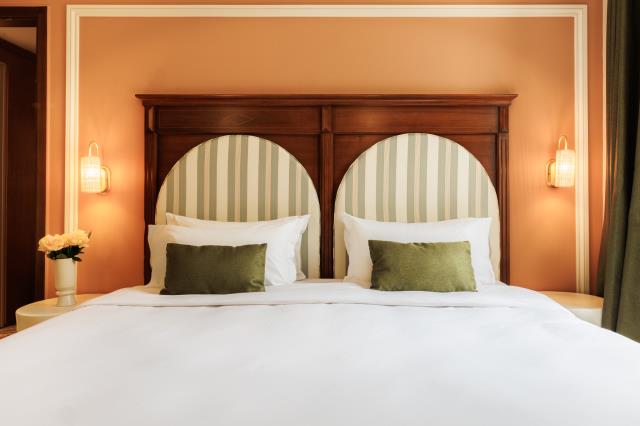 Une chambre du Grand Hôtel d'Orange.