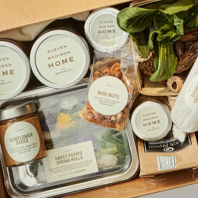 Le restaurant gastronomique new-yorkais Eleven Madison Park signe une box végan hebdomadaire.