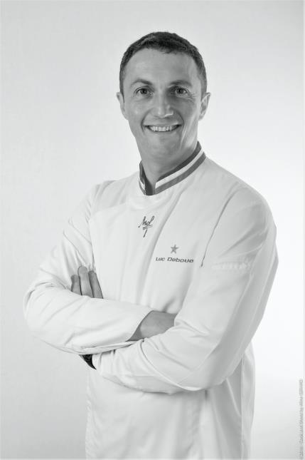 Luc Debove , nouveau directeur de l'École Ducasse-École nationale supérieure de pâtisserie d'Yssingeaux.