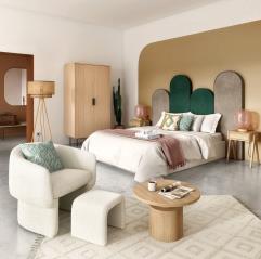Les panneaux de lit Maisons du Monde Business, composables et modulables à souhait.