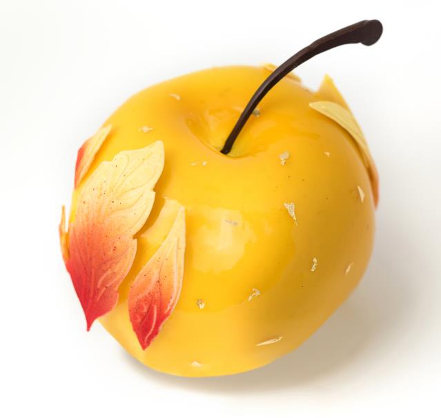 La Pomme d'Or est la création de Stéphane Arrête, chef pâtissier à l'Hôtel Royal Evian.