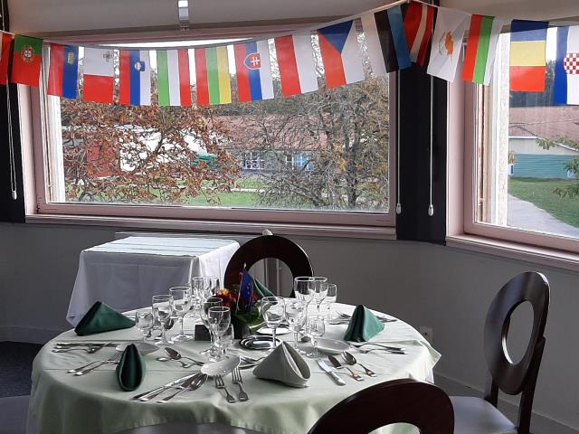 Le restaurant pavoisé aux couleurs européennes