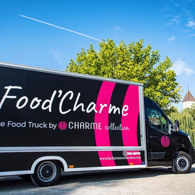 Le Food Truck très qualitatif Food'Charme.