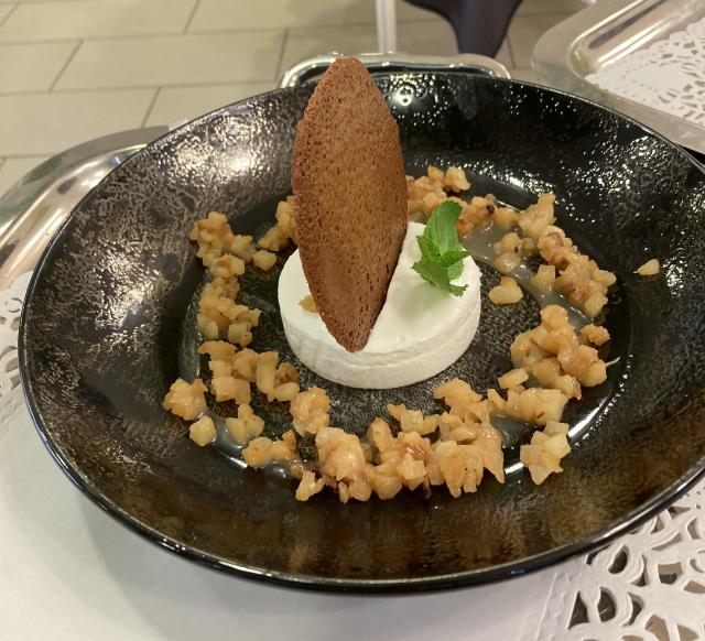 dessert : Brunoises de poires caramélisées