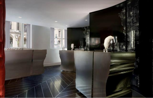 L'hôtel W Paris-Opéra (IXe), un 5 étoiles géré par le groupe Marriott et propriété de CDS Invest, a définitivement fermé ses portes.