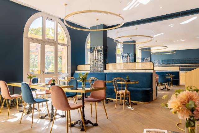 Le restaurant de l'hôtel Voco Paris Montparnasse.