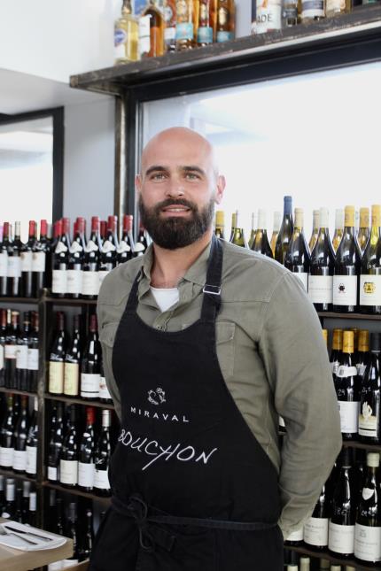 Romain Janin, chef au restaurant Le Bouchon à Ollioules