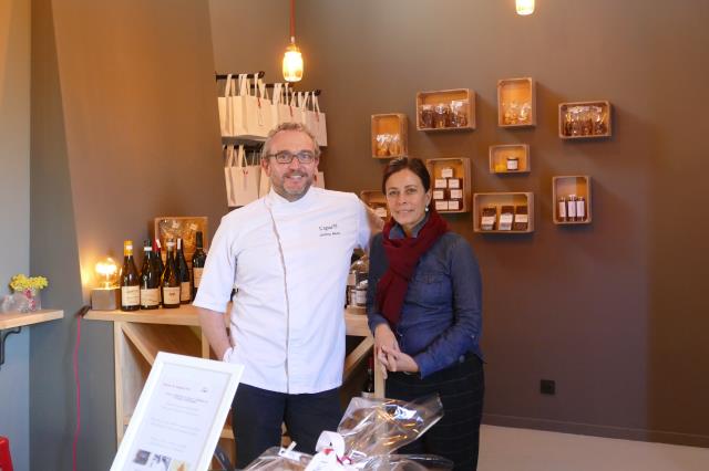 Romina et Jérémy Morin, Chef étoilé du restaurant l'Aparté dans leur boutique