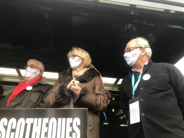 De g à d : Marcel Bénézet, président des cafés du GNI, Catherine Querard, présidente du GNI Grand Ouest et Didier Chenet, président du GNI.