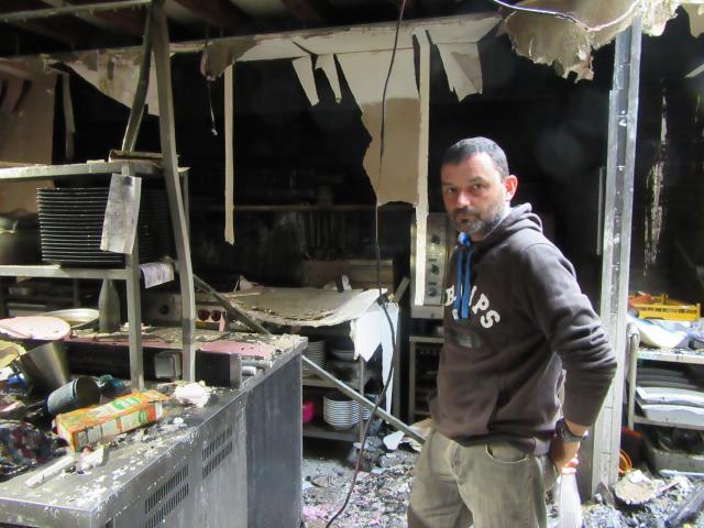 L'incendie est parti de la cuisine qui a complétement été détruite. « Il ne reste plus rien » déplore Sébastien Martel.