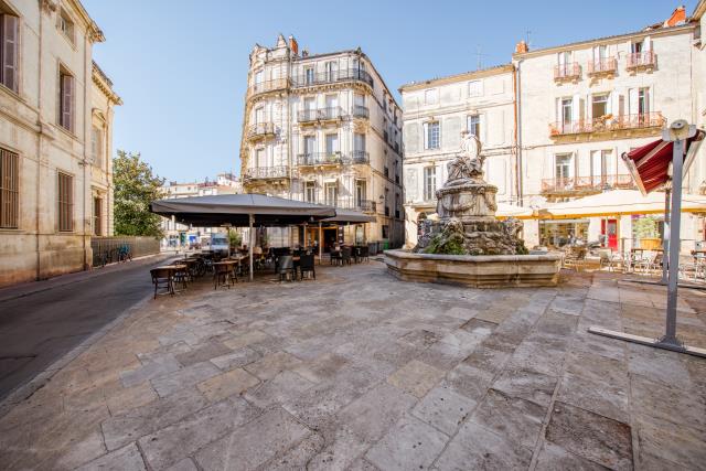 Le centre-ville de Montpellier compte de nombreux établissements avec terrasse profitant de la piétonnisation des rues.