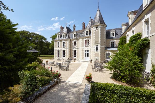 L'hôtel Les Sources de Cheverny a été inauguré le 15 septembre, en présence de Bruno Le Maire, ministre de l'Economie,des Finances et de la Relance.