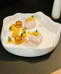 Poulette Sancerroise, Butternut en texture, Viennoise à la noisette, jus à la baie de siltimur