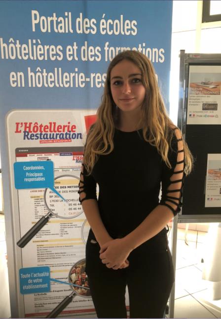 Elisa Bessières élèves du lycée de Biarritz en quête d'un contrat à temps partiel