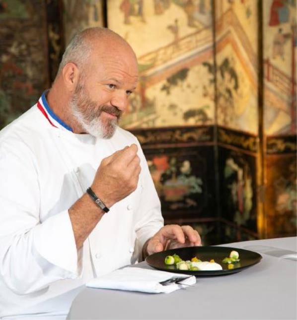 Philippe Etchebest intégrera le vainqueur d'Objectif Top Chef dans son équipe de Top Chef.