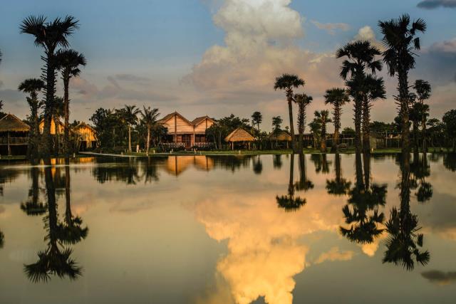 Phum Baitang reproduit l'architecture traditionnelle cambodgienne.