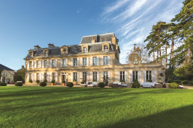 Le Château La Chenevière, dans l'Orne, a reçu l'award 2019 Condé Nast Johansens du meilleur Hôtel de Campagne d' Europe
